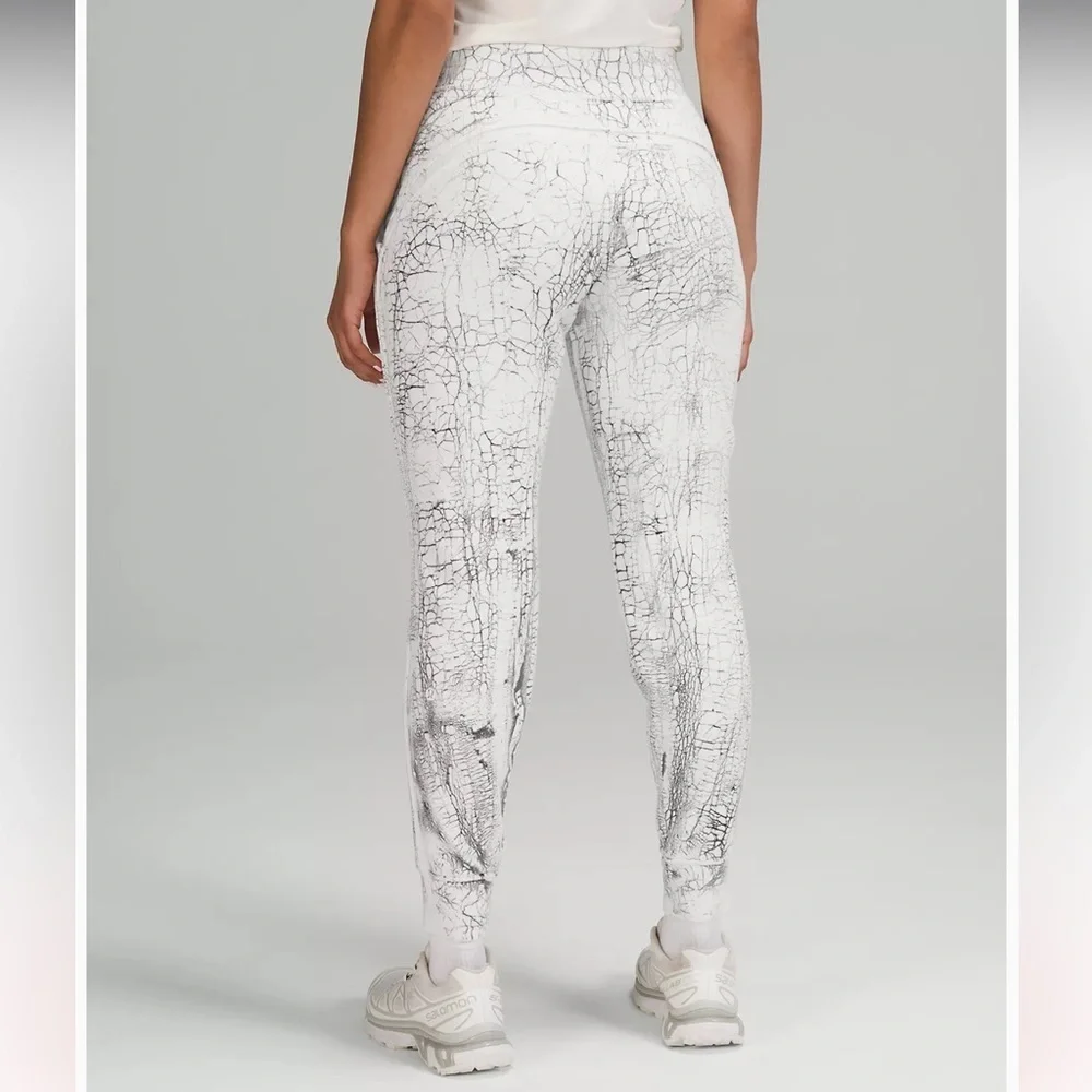 Brand new Lululemon Warm Down Jogger